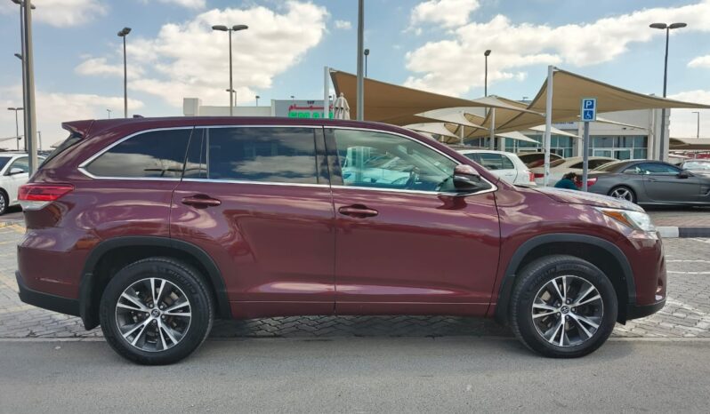 
								TOYOTA HIGHLANDER 2017 full									