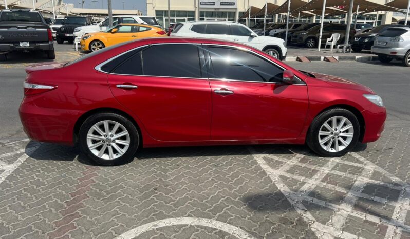 
								Toyota camry se 2016 gcc full									