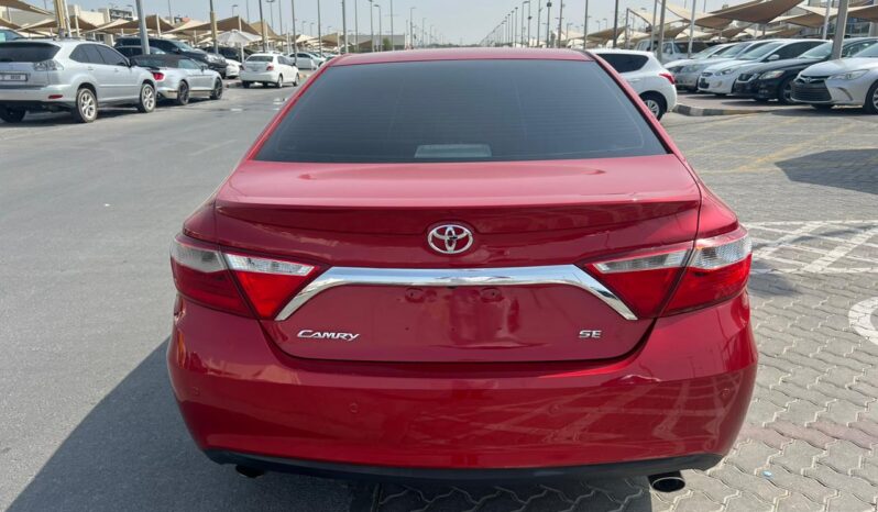 
								Toyota camry se 2016 gcc full									