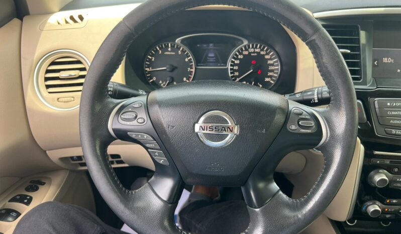 
								Nissan pathfinder 2018 gcc full									