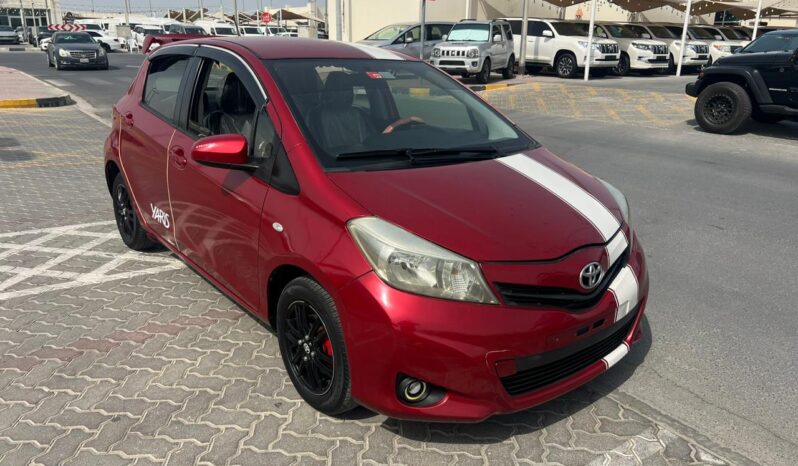 
								Toyota yaris 2012 full									