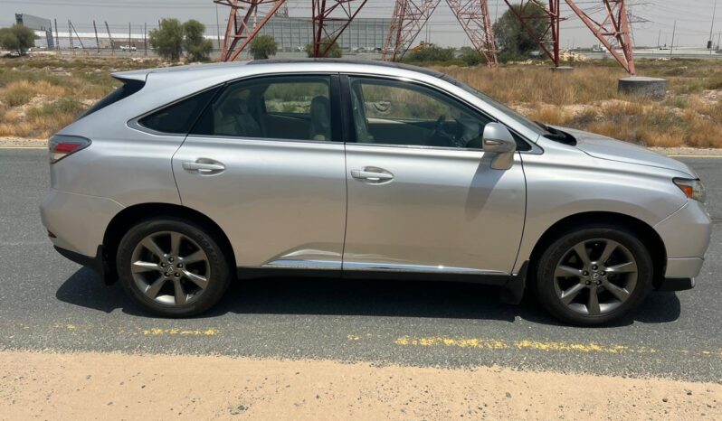 
								LEXUS RX 350 GCC FULL OPTION 2010 full									