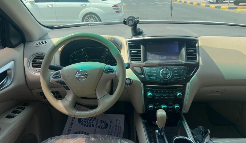 
								nissan pathfinder sv gcc full 2015 full									