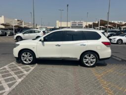 nissan pathfinder sv gcc full 2015