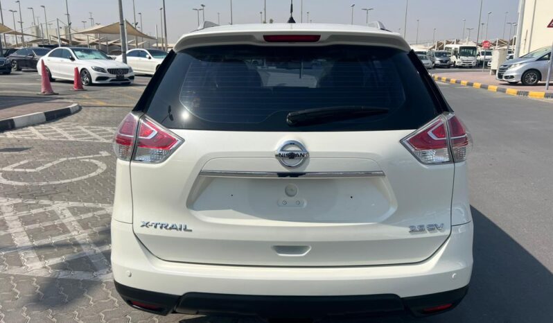 
								Nissain xtrail Sv 2016 full option full									