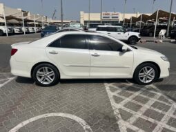 Toyota camry se+ gcc 2014