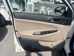 
										Hyundai tucson full option 2016 full									