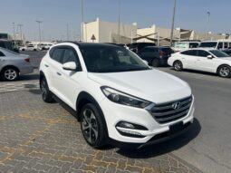 Hyundai tucson full option 2016