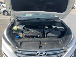 
										Hyundai tucson full option 2016 full									