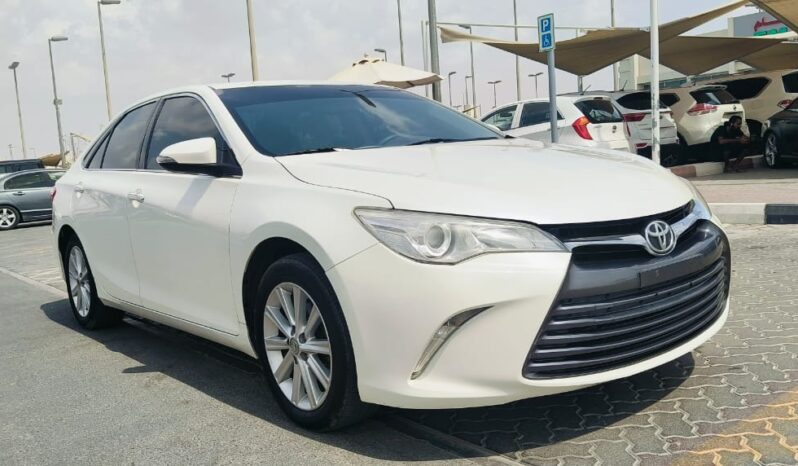 
								Toyota camry se 2016 gcc full									