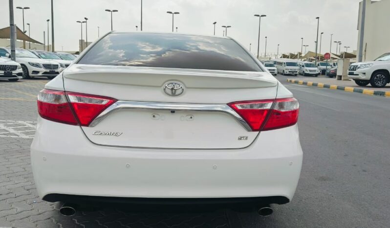 
								Toyota camry se 2016 gcc full									