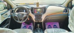 
										Hyundai santafee awd 2013 gcc full									