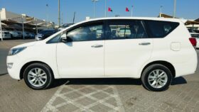 TOYOTA INNOVA SE 2017