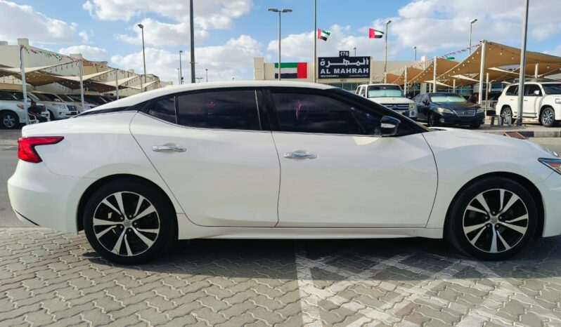 
								Nissan maxima sv 2018 full									