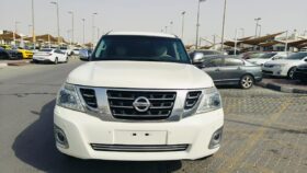 Nissan patrol se platinum 2014