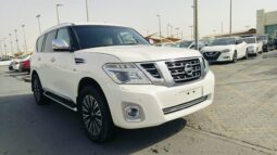 Nissan patrol se platinum 2014