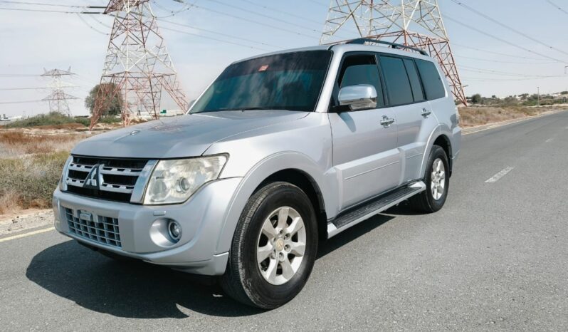 
								Mitsubishi pajero 2013 full option full									