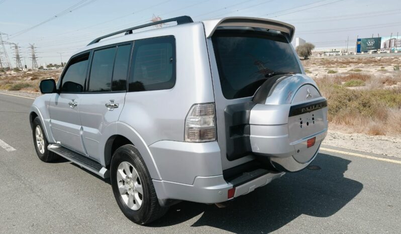 
								Mitsubishi pajero 2013 full option full									