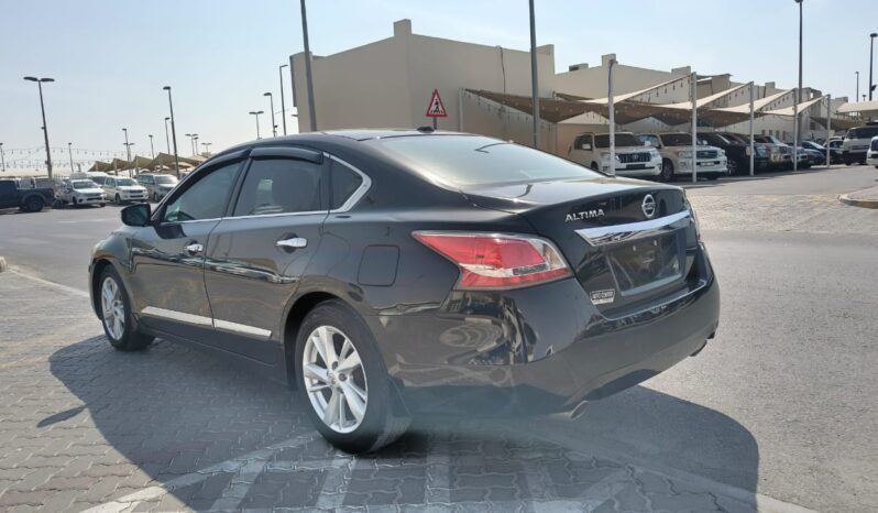 
								nissan altima 2015 full option full									