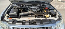 
										Mitsubishi pajero 2016 full option full									