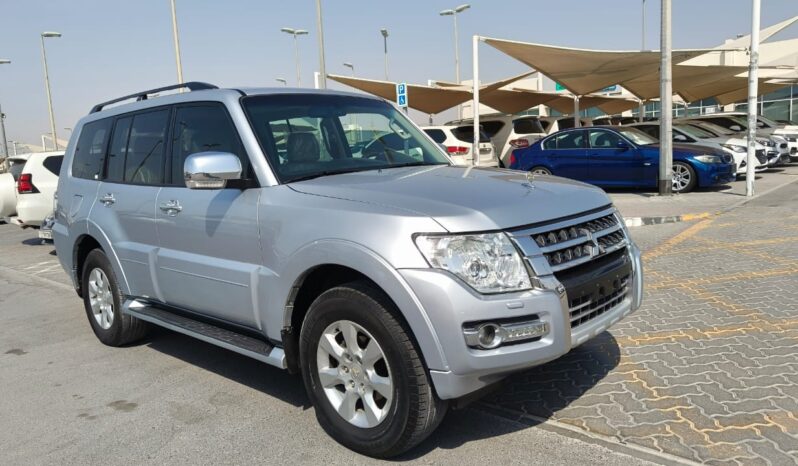 
								Mitsubishi pajero 2016 full option full									