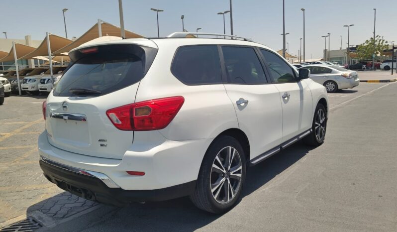 
								nissan pathfinder sv gcc 2018 full option full									