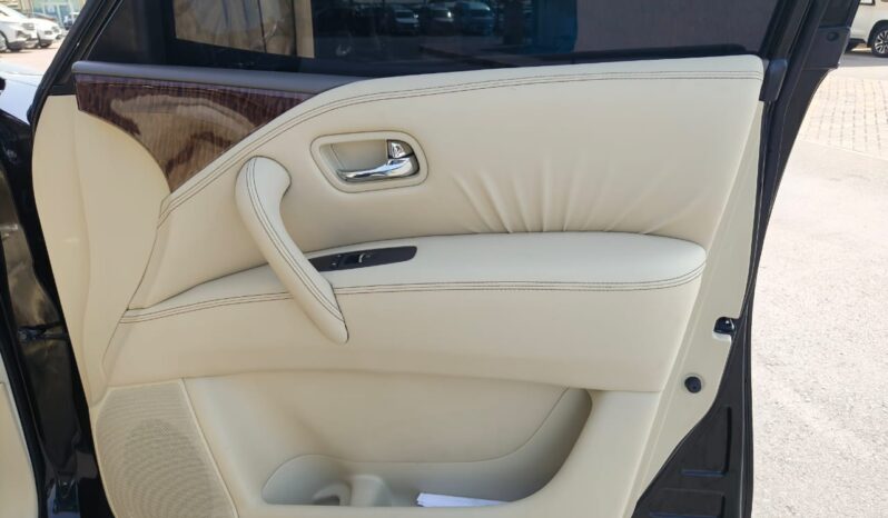 
								Nissan patrol se platinum 2015 full									