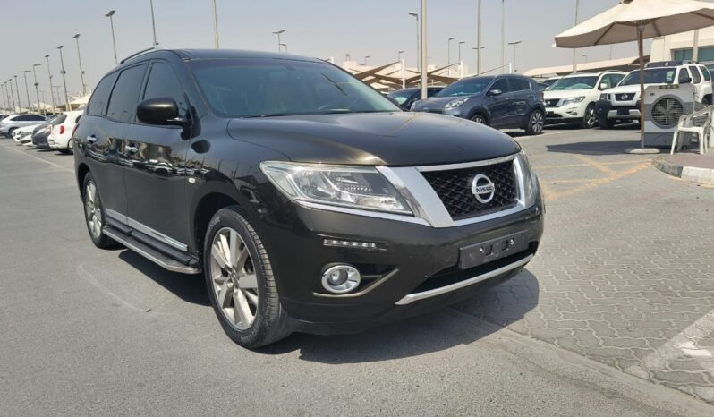 
								nissan pathfinder sv gcc full 2016 full									