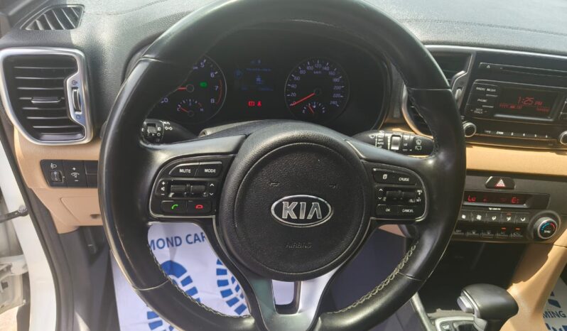 
								kia sportage gcc full option 2018 full									