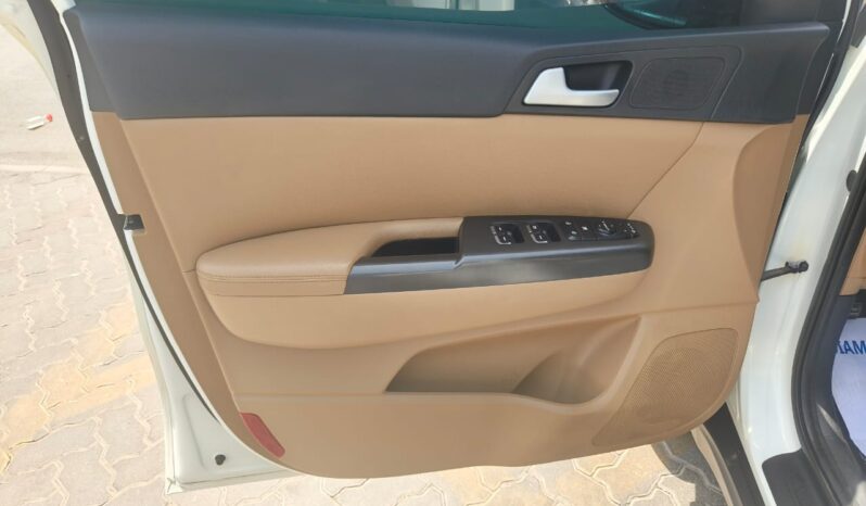 
								kia sportage gcc full option 2018 full									