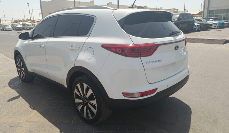 
								kia sportage gcc full option 2018 full									