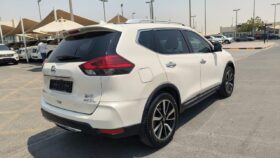 Nissan xtrail SL top option 2018 gcc