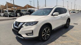 Nissan xtrail SL top option 2018 gcc