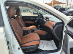 
										Nissan xtrail SL top option 2018 gcc full									