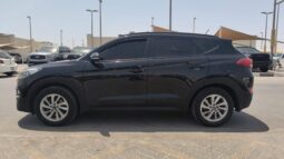 SUV Used Hyundai Tucson 2017 Gasoline Automatic Black 147000 GCC GLI Black