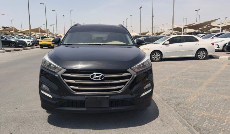 
								SUV Used Hyundai Tucson 2017 Gasoline Automatic Black 147000 GCC GLI Black full									