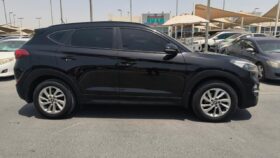 SUV Used Hyundai Tucson 2017 Gasoline Automatic Black 147000 GCC GLI Black