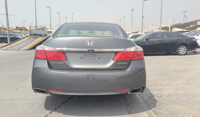 
								honda accord 2016 full option full									