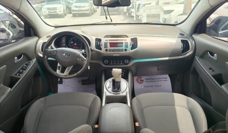 
								kia sportage gcc full option 20160 full									