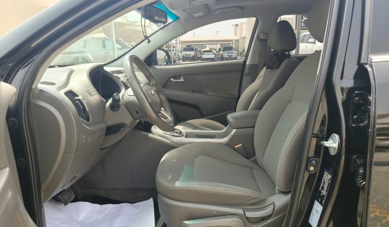 
								kia sportage gcc full option 20160 full									