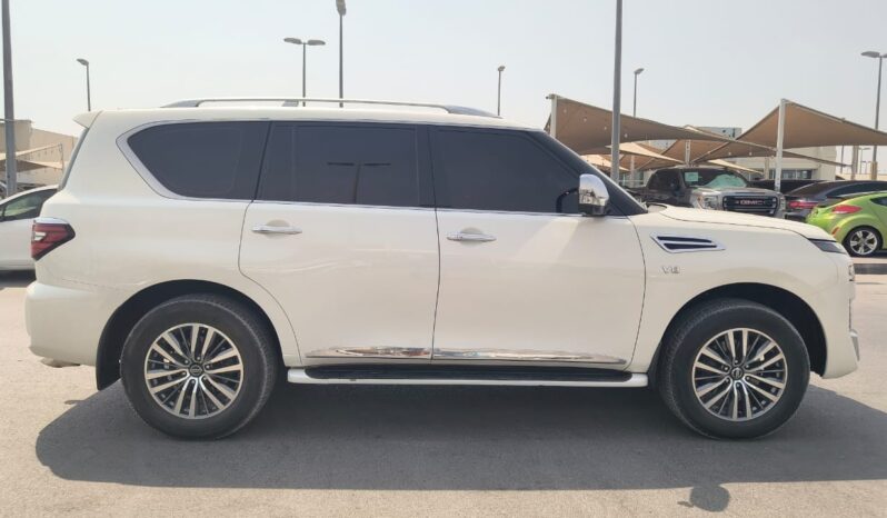 
								Nissan patrol se platinum 2014 full									