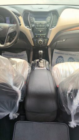 
										Hyundai santafee gcc 2016 full									