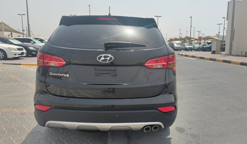 
								Hyundai santafee gcc 2016 full									