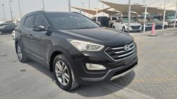 Hyundai santafee gcc 2016