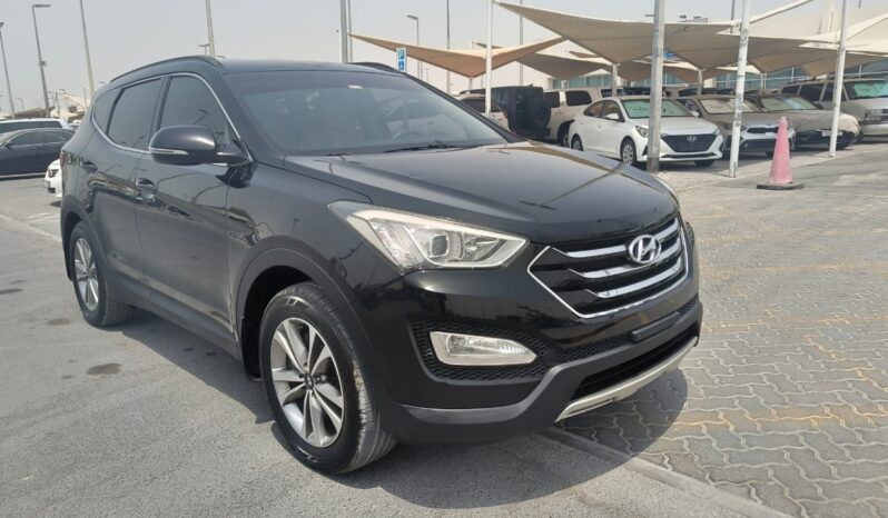 
								Hyundai santafee gcc 2016 full									