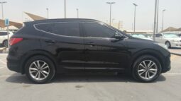 
										Hyundai santafee gcc 2016 full									