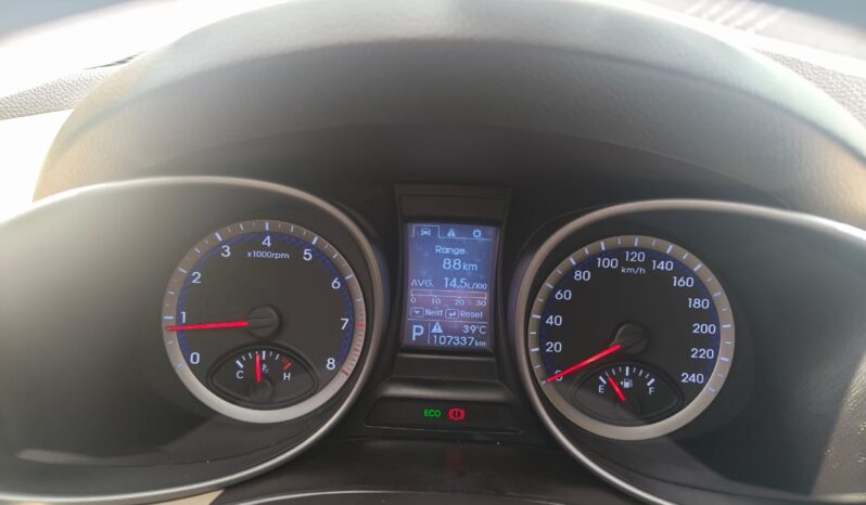 
								Hyundai santafee gcc 2016 full									