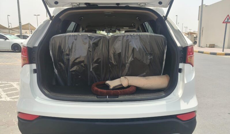 
								Hyundai santafee 2016 gcc full									