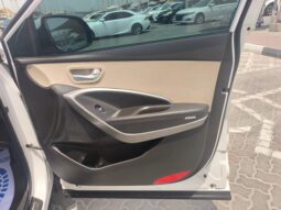 
										Hyundai santafee 2016 gcc full									