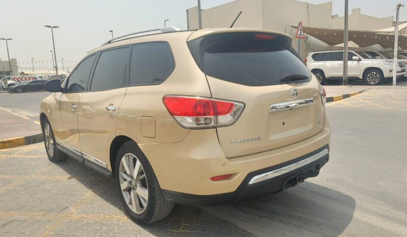 
								nissan pathfinder sv gcc full 2014 full									